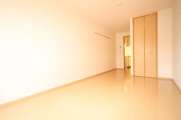 メゾンヴェルデの物件内観写真